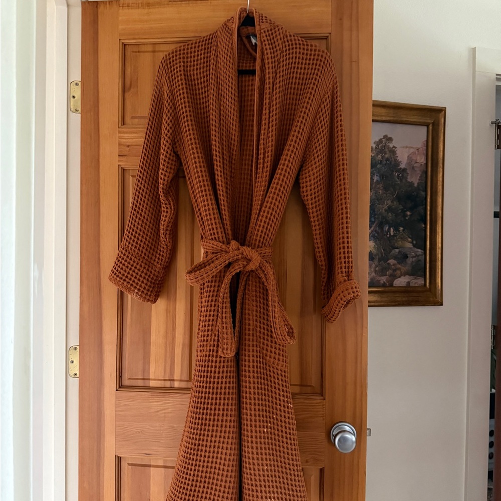 Brooklinen Waffle Knit Belted Robe - Warm Brown